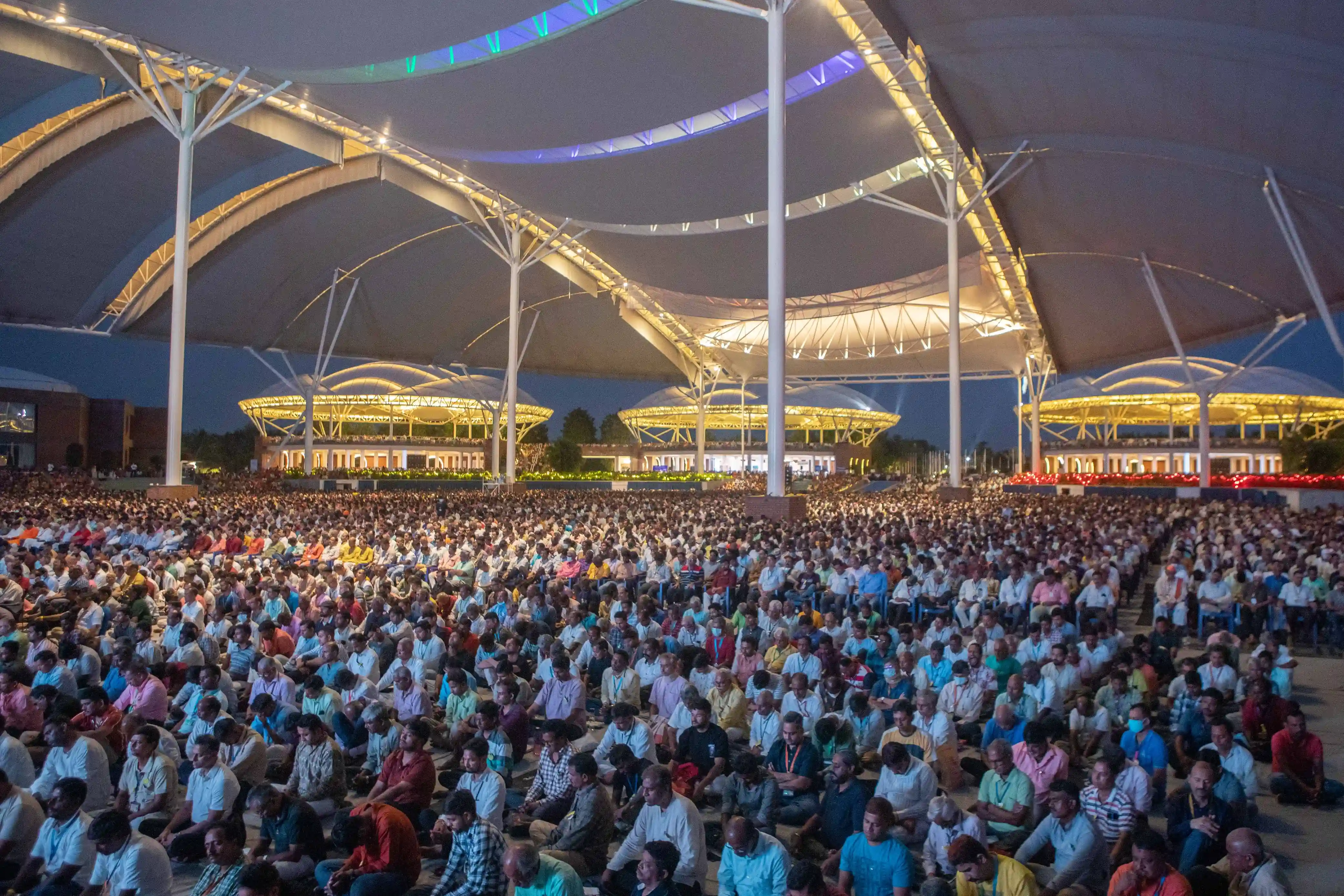 Daaji-evening-meditation-4