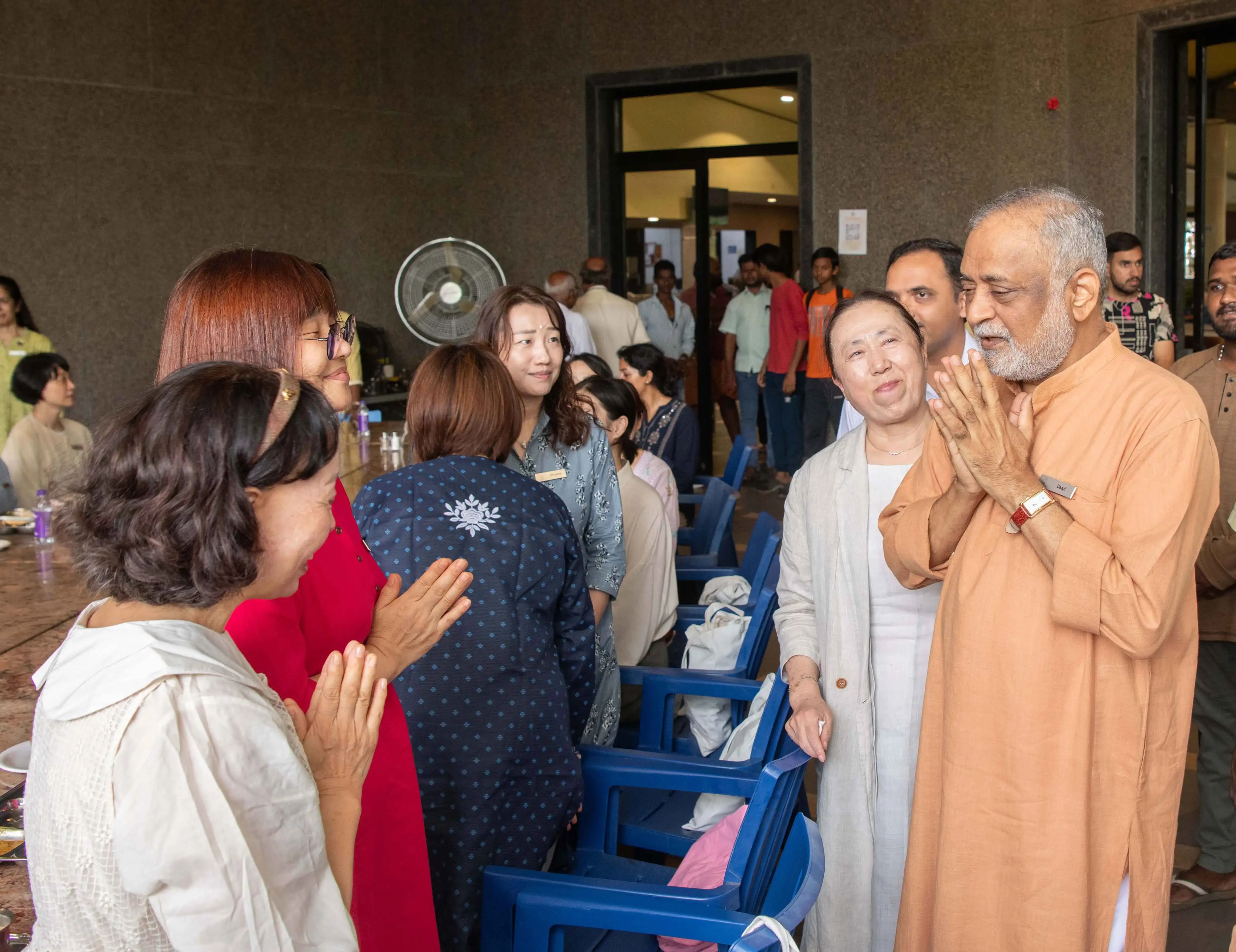 Daaji_in_breakfast-4