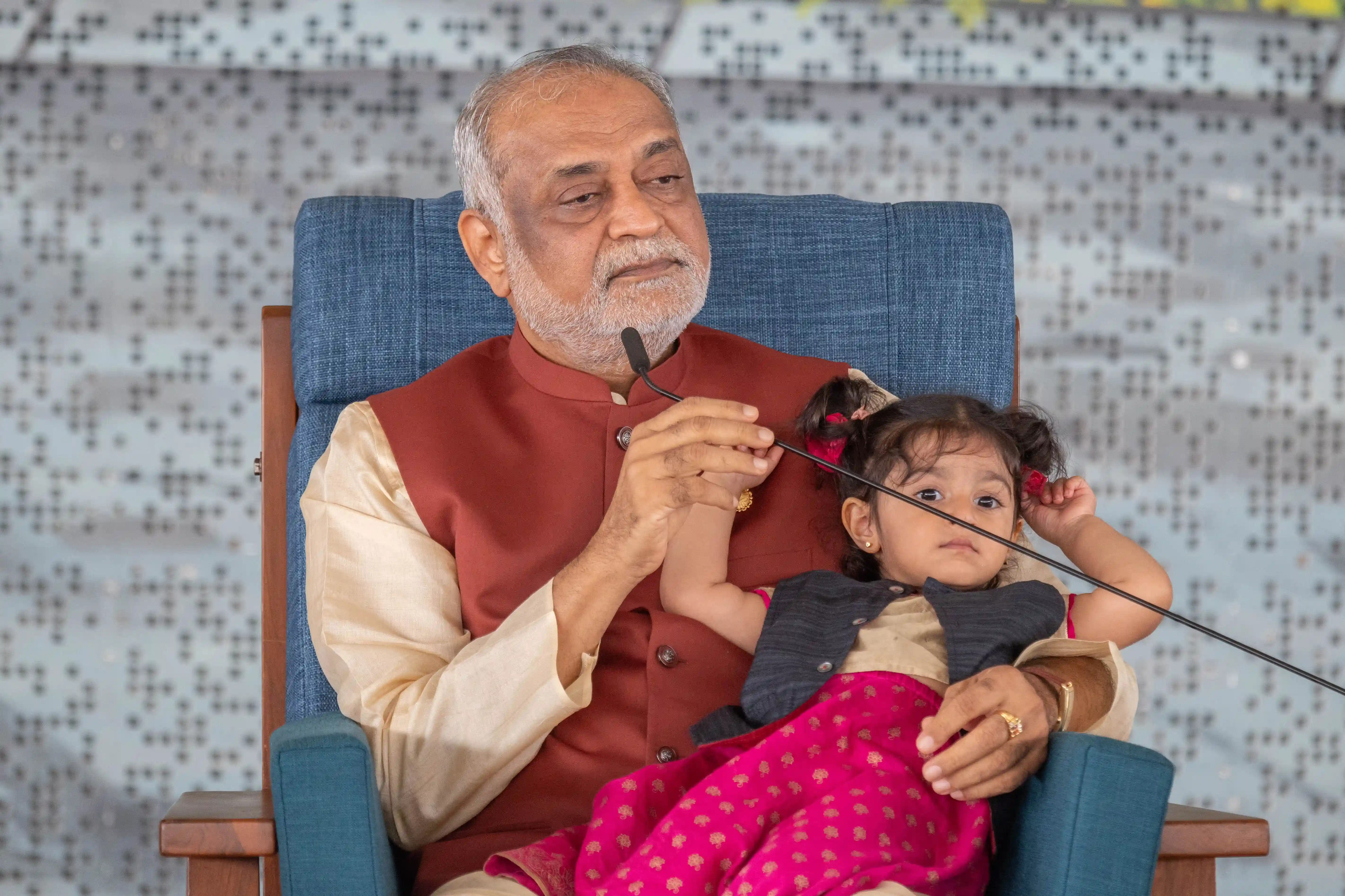 Daaji-morning-meditation-1